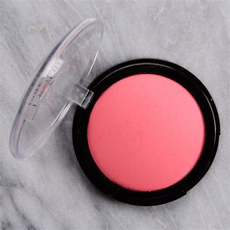 Essence Magic Blush: The Perfect Finish to Your Makeup Look